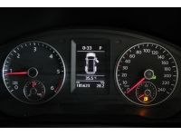 MPV Business  สุดหรูนั่งสบายในราคาน่ารัก 2011 Volkswagen Caravelle 2.0 TDi Turbo T5 สีดำ เกียร์ออโต้ 7 Speed DSG รูปที่ 15